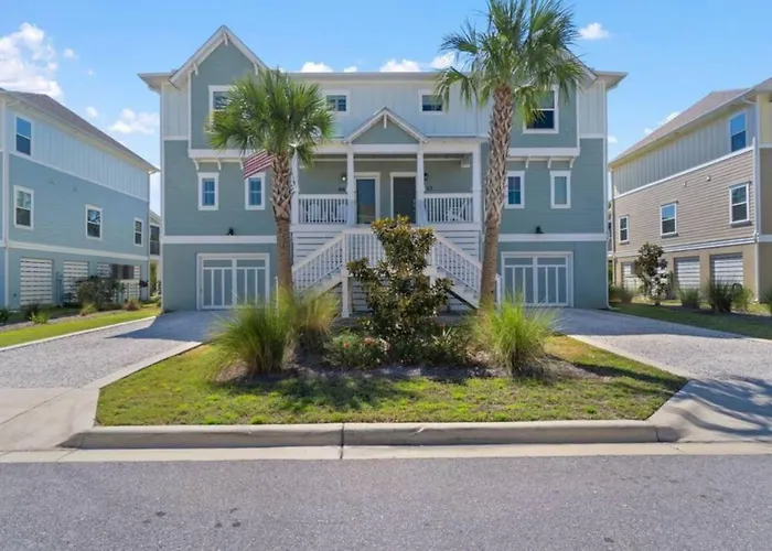 Holiday home 4bd With Pool, Hot Tub, Golf, Private Access *