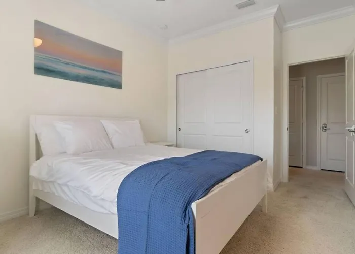 4bd With Pool, Hot Tub, Golf, Private Access Holiday home